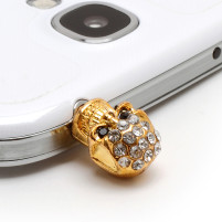 Бижу за телефон 3.5 mm jack модел Gold Diamond Skull с камъни